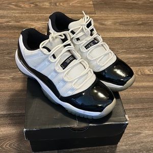 RETRO 11 LOW JORDANS